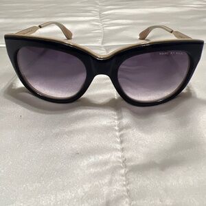 MARC BY MARC JACOBS SUNGLASSES